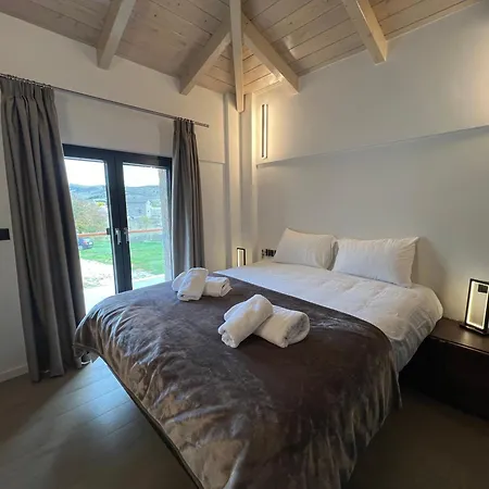 Villa Arachova Paris *